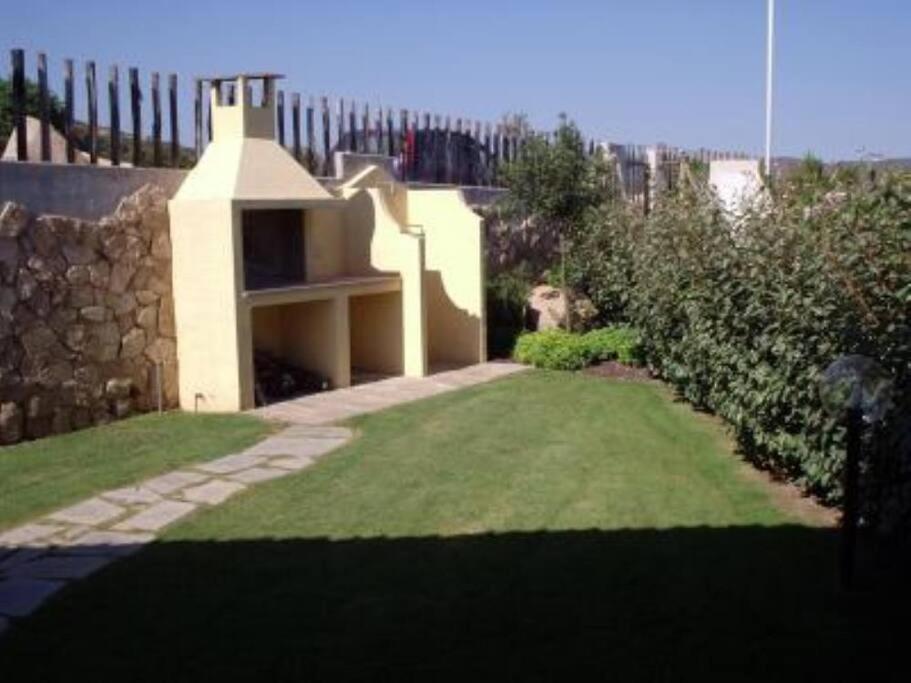 Vittorio House -Villetta Indipendente - Villasimius Exterior foto