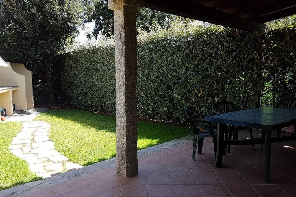 Vittorio House -Villetta Indipendente - Villasimius Exterior foto